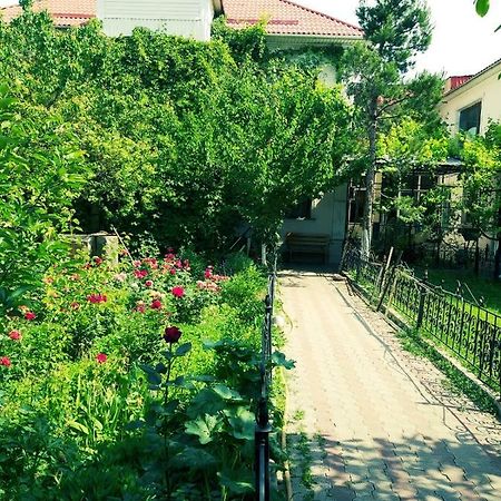 Auberge de jeunesse Shymhostle à Chimkent Extérieur photo